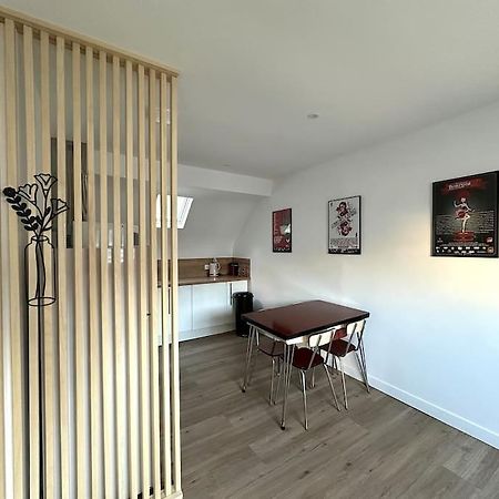 Chez Margaux Et Oscar Apartment Бурж Екстериор снимка
