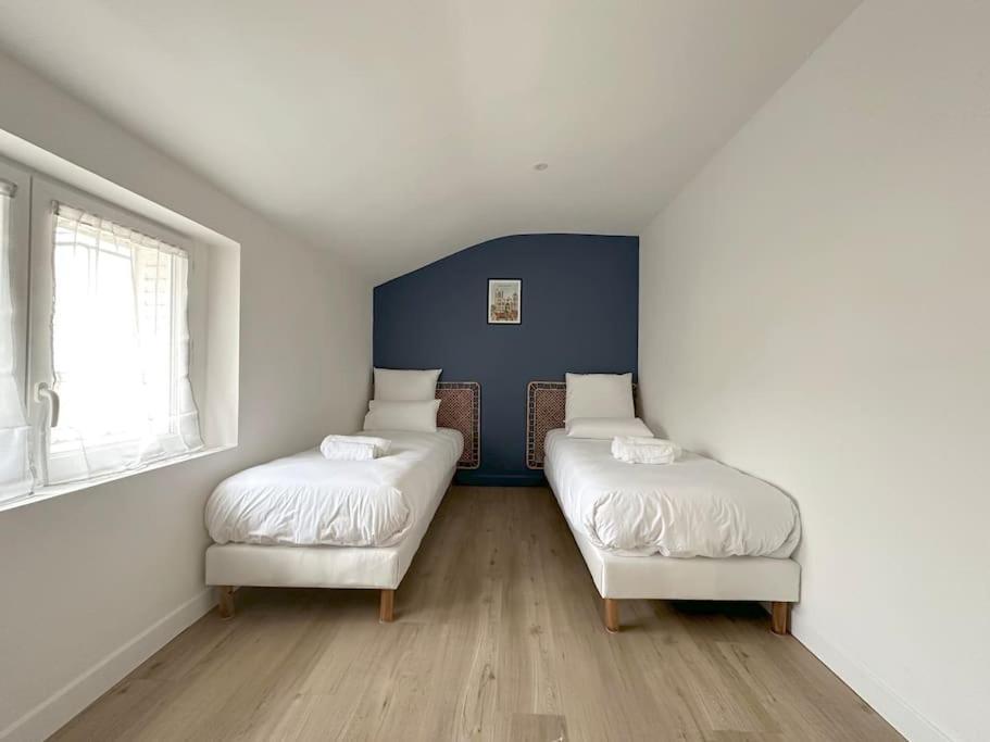 Chez Margaux Et Oscar Apartment Бурж Екстериор снимка